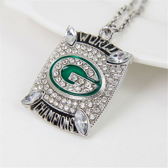 USA Green Bay Packers 2010 Pendant Necklace - Picture 2 of 6